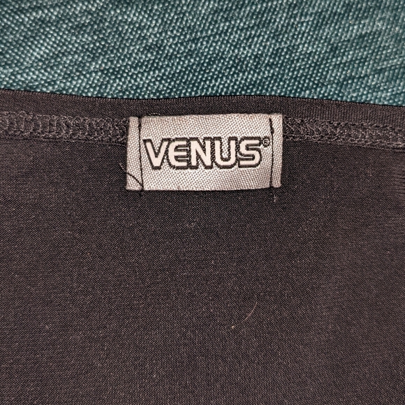 VENUS long sleeve sequin strap top - Picture 6 of 6